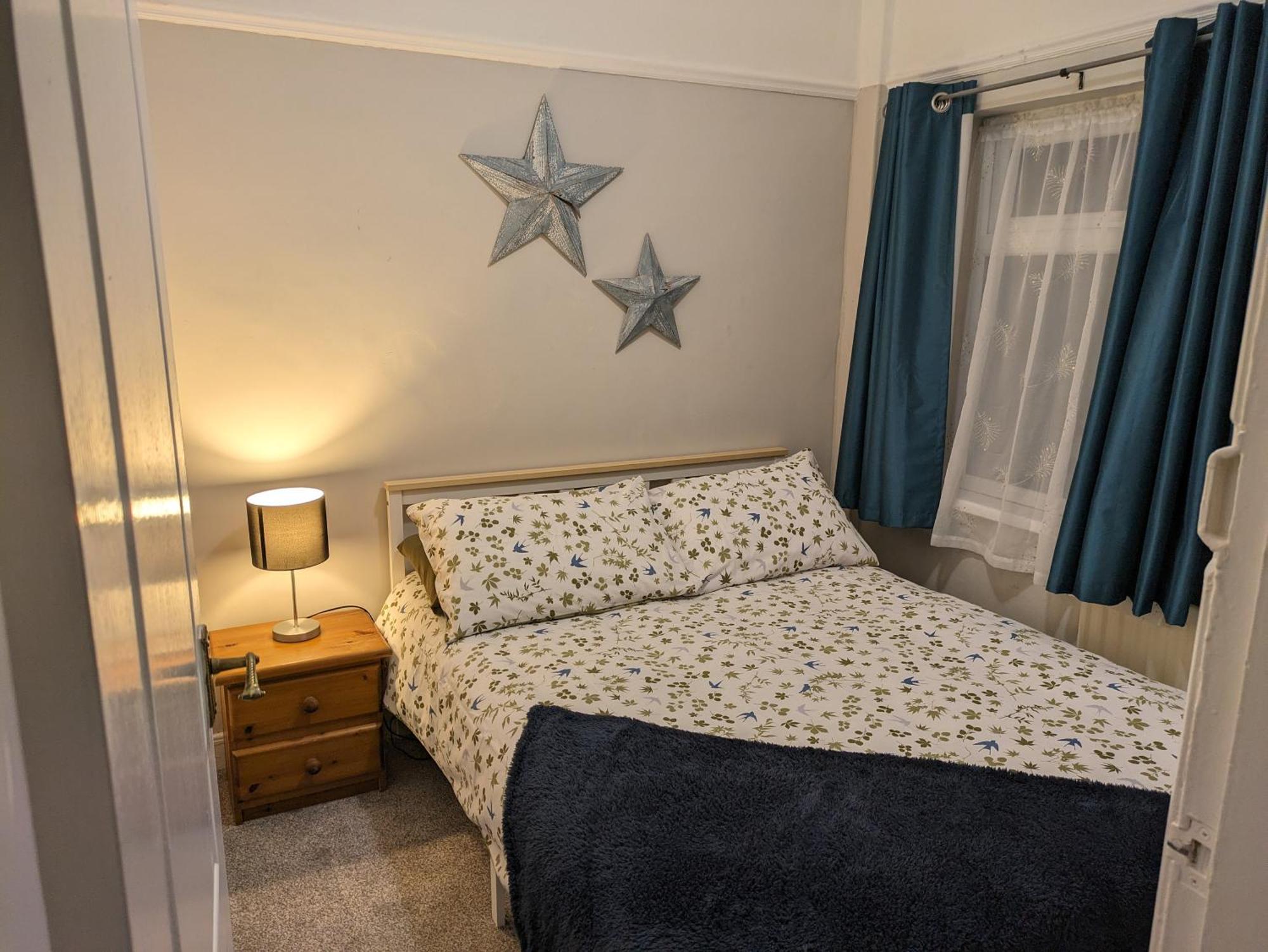 Mairead - Cosy Property In Gaeltacht Quarter 벨파스트 외부 사진