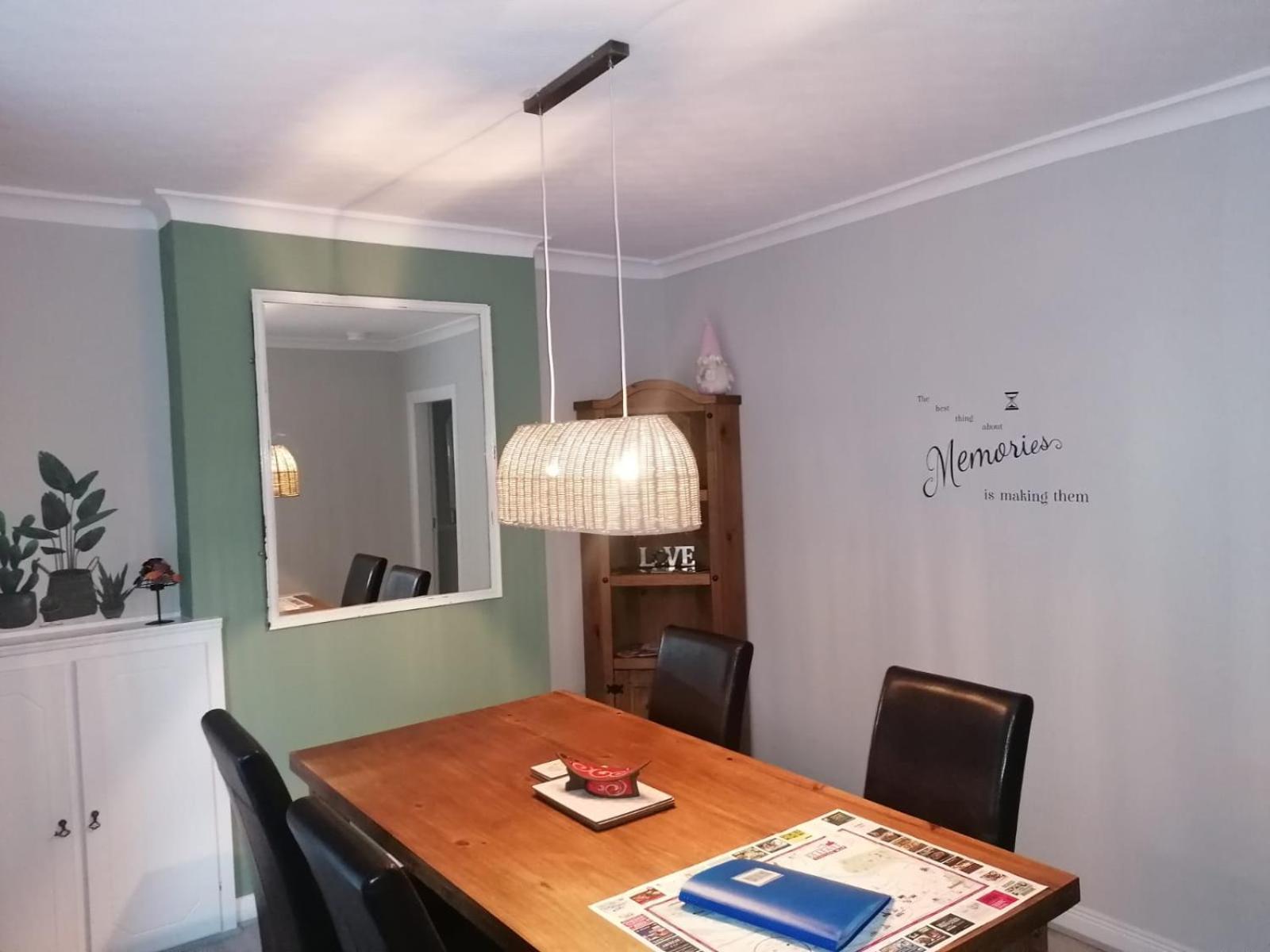 Mairead - Cosy Property In Gaeltacht Quarter 벨파스트 외부 사진
